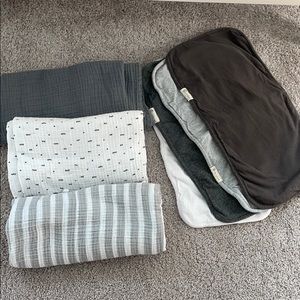 Swaddle blanket + Burp clothes gender neutral
